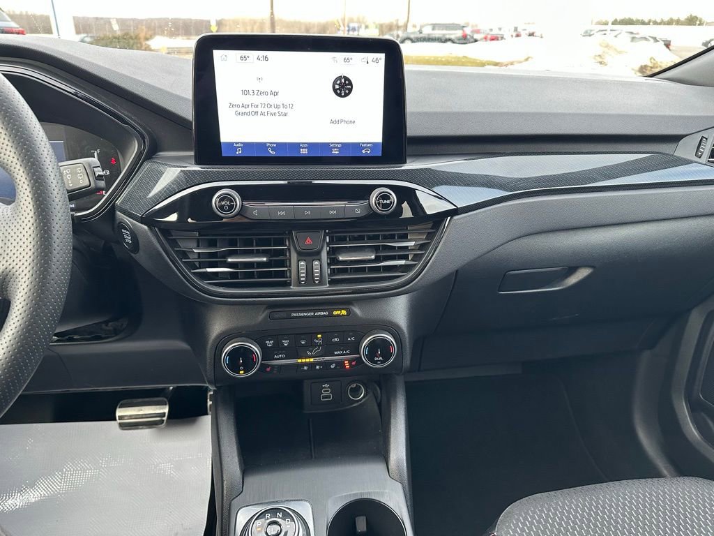 Used 2024 Ford Escape ST-Line Select image 24