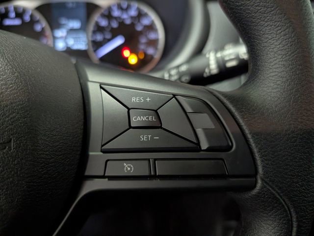 Used 2025 Nissan Kicks Play S image 17