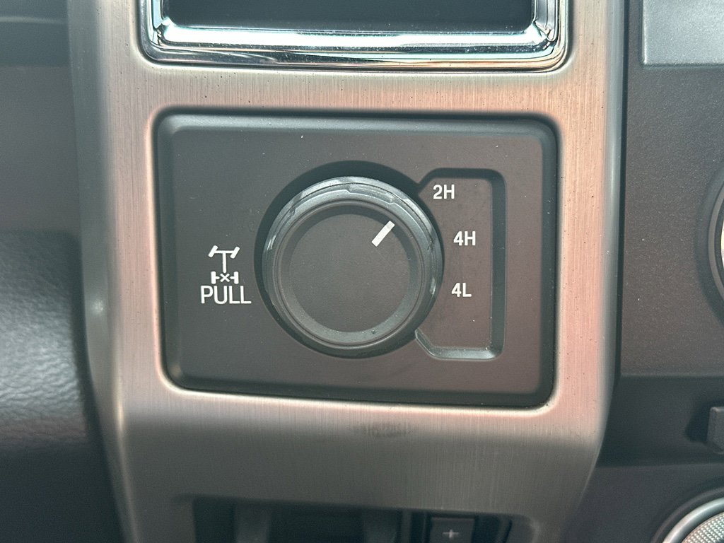 Used 2017 Ford F350 Platinum w/ Platinum Ultimate Package image 29