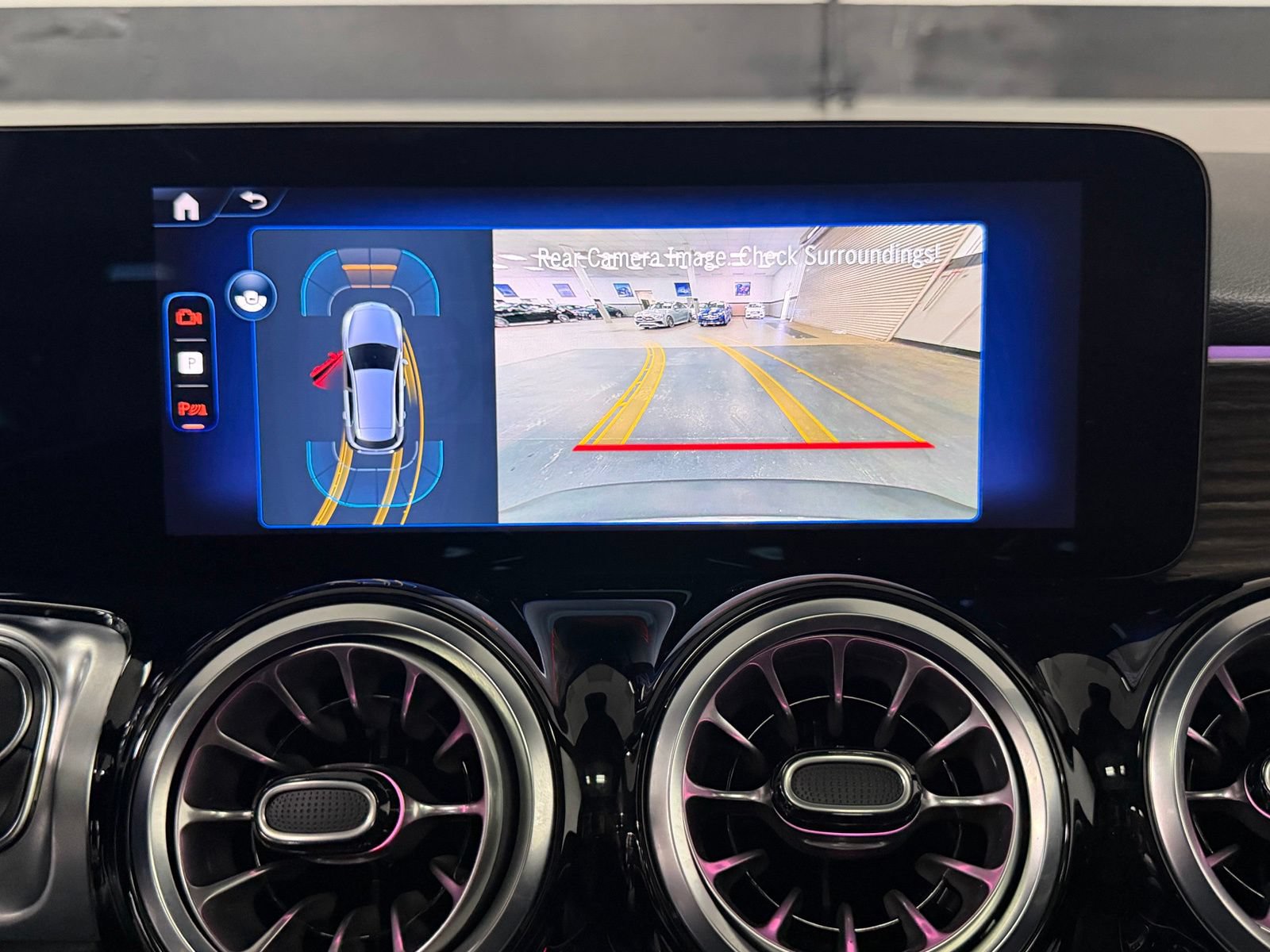 Used 2025 Mercedes-Benz EQB 300 4MATIC image 31