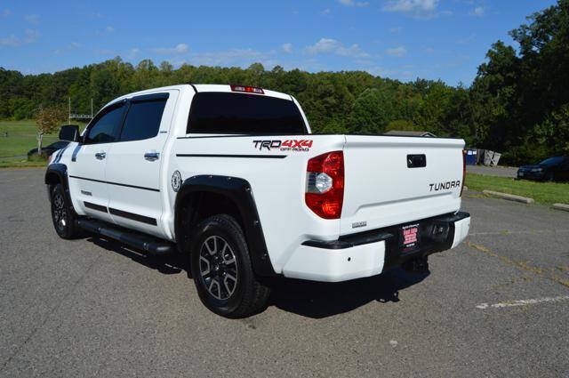 Used 2016 Toyota Tundra Limited w/ Limited Premium Package AWD/4WD image 6