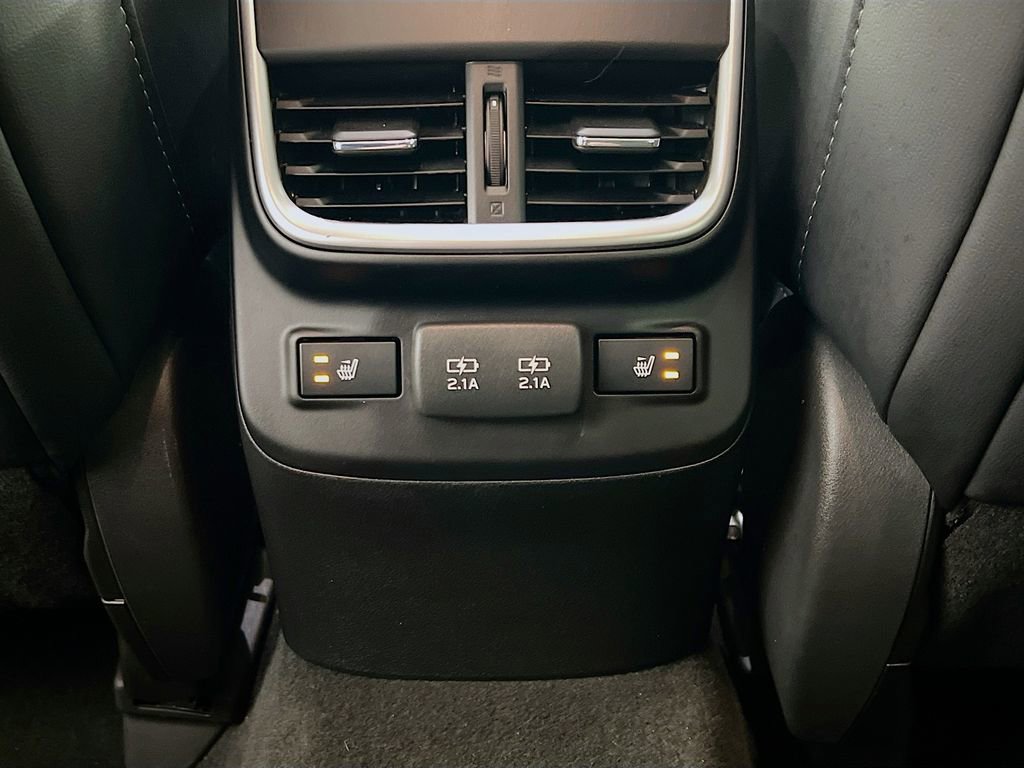 Used 2022 Subaru Outback Limited image 27