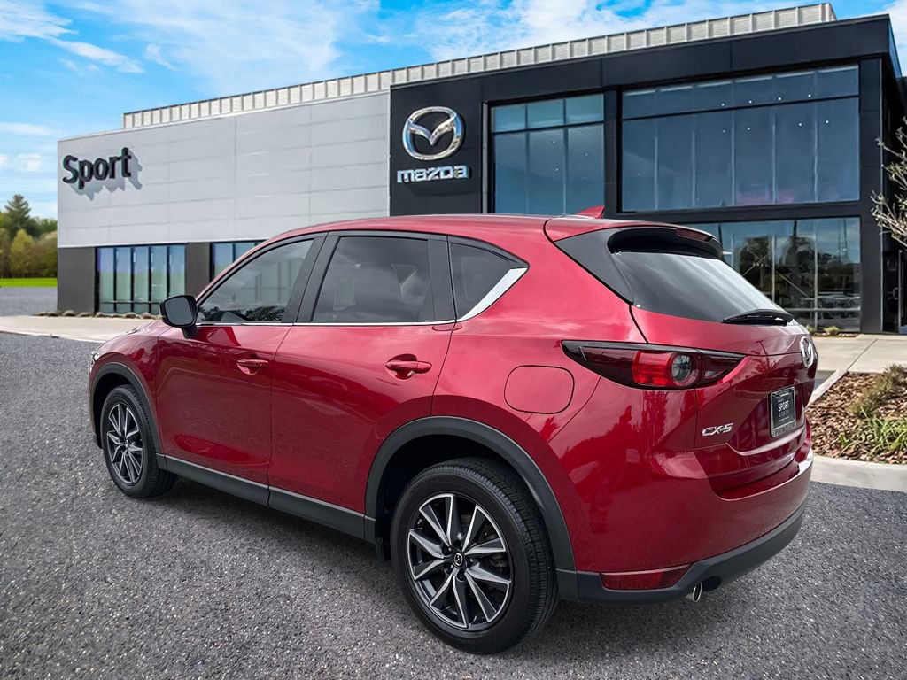 Used 2018 MAZDA CX-5 Touring w/ Preferred Equipment Package FWD image 5