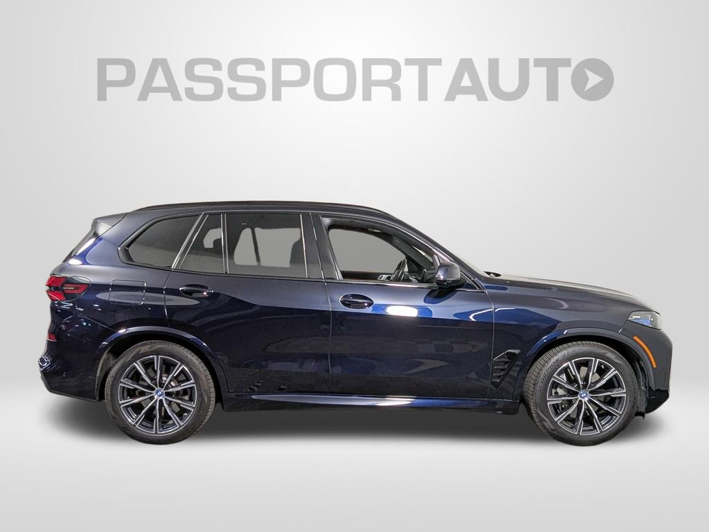 Used 2025 BMW X5 xDrive50e w/ M Sport Package AWD/4WD image 8