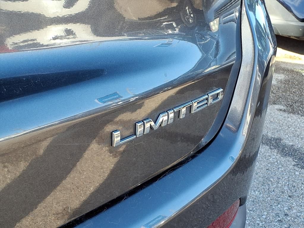 Used 2020 Jeep Compass Limited image 9