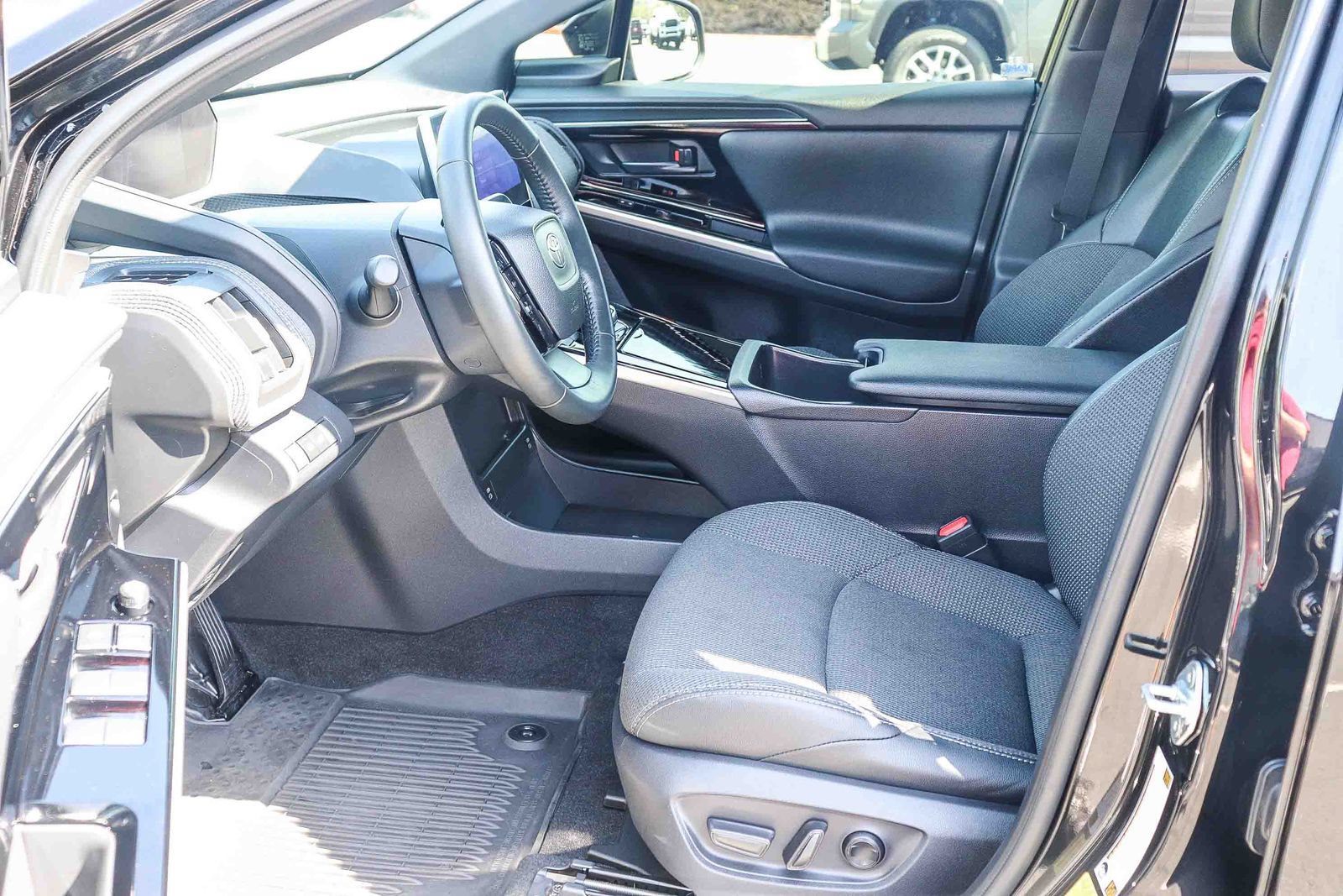 Certified 2025 Toyota bZ4X AWD w/ Weather Package image 22