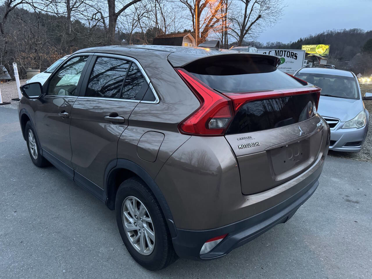 Used 2019 Mitsubishi Eclipse Cross ES image 2