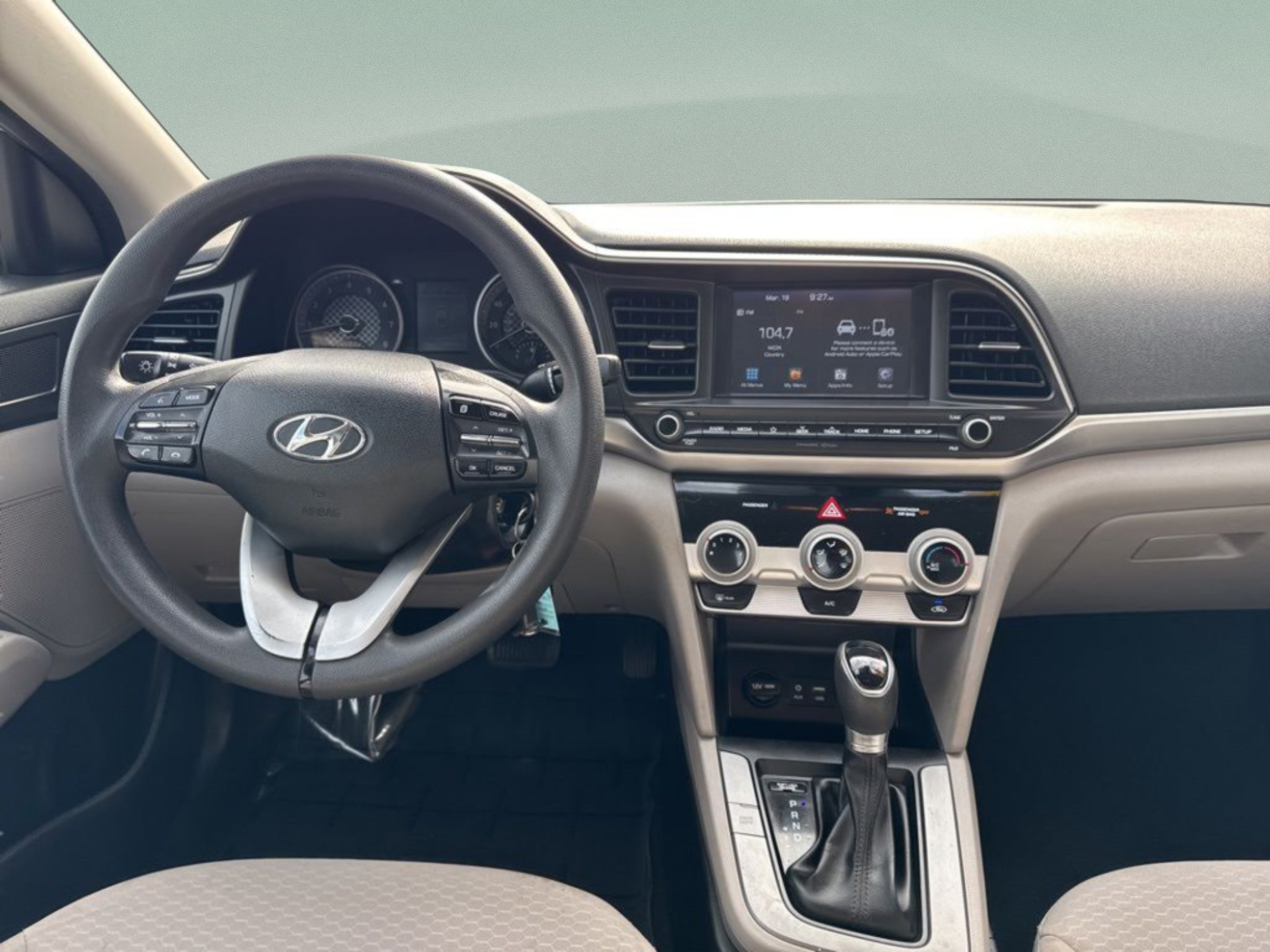 Used 2019 Hyundai Elantra SEL FWD image 18