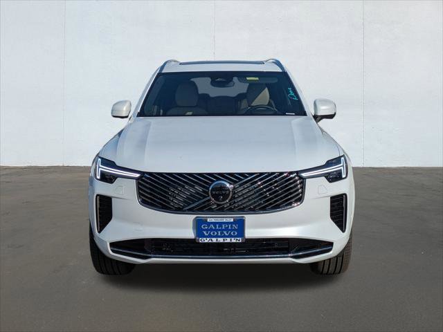 New 2026 Volvo XC90 B6 Ultra image 4