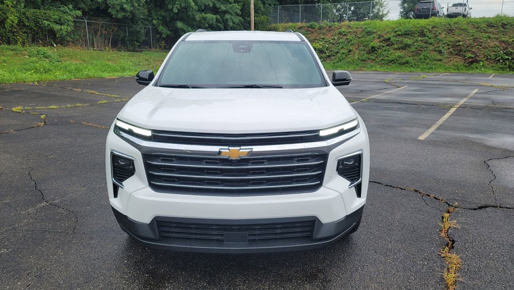 New 2026 Chevrolet Traverse LT w/ Driver Confidence Package image 4