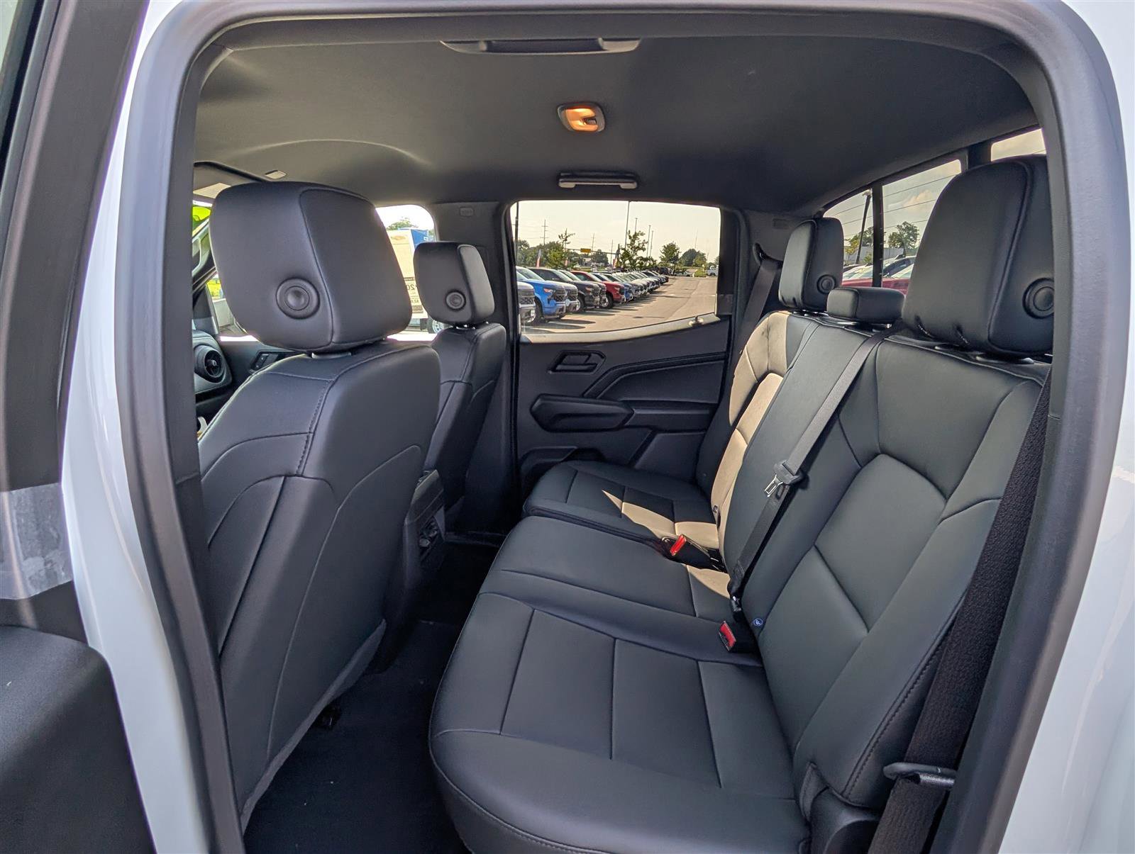 New 2025 Chevrolet Colorado W/T w/ Advanced Trailering Package image 10