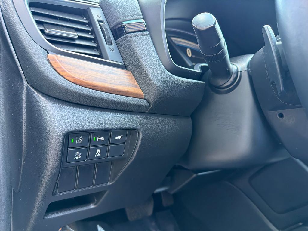 Used 2021 Honda CR-V Touring image 36