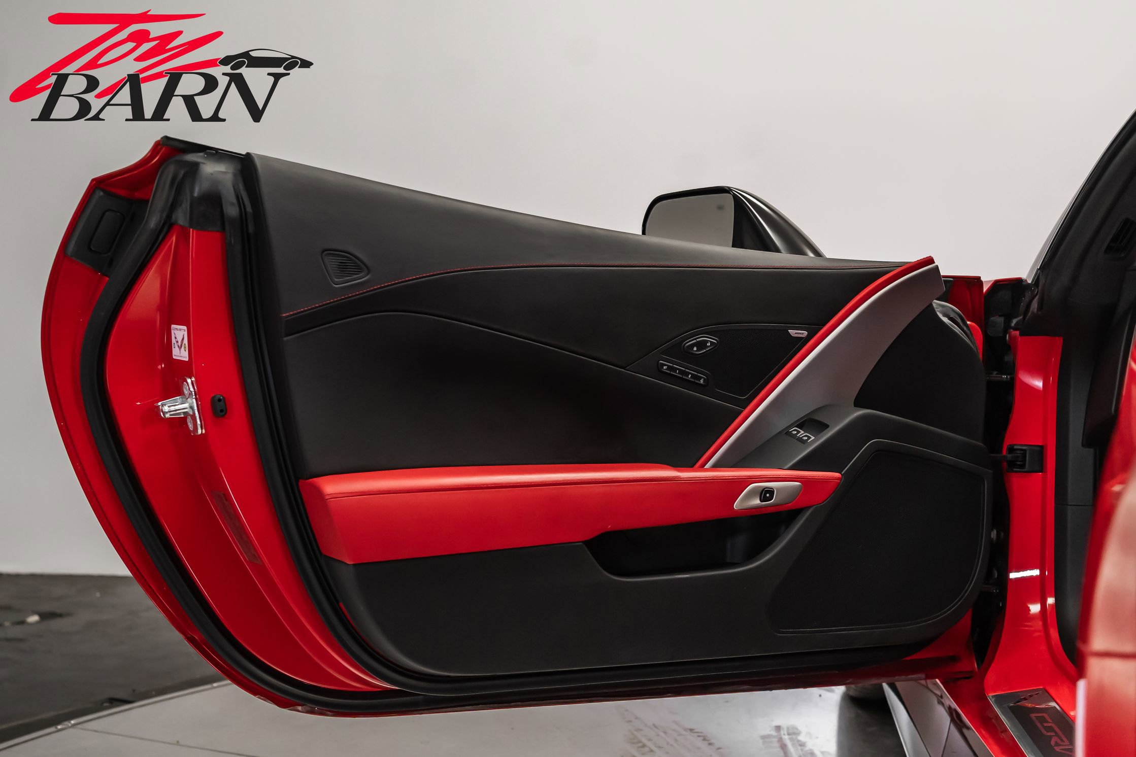 Used 2016 Chevrolet Corvette Z06 w/ 3LZ Preferred Equipment Group image 28