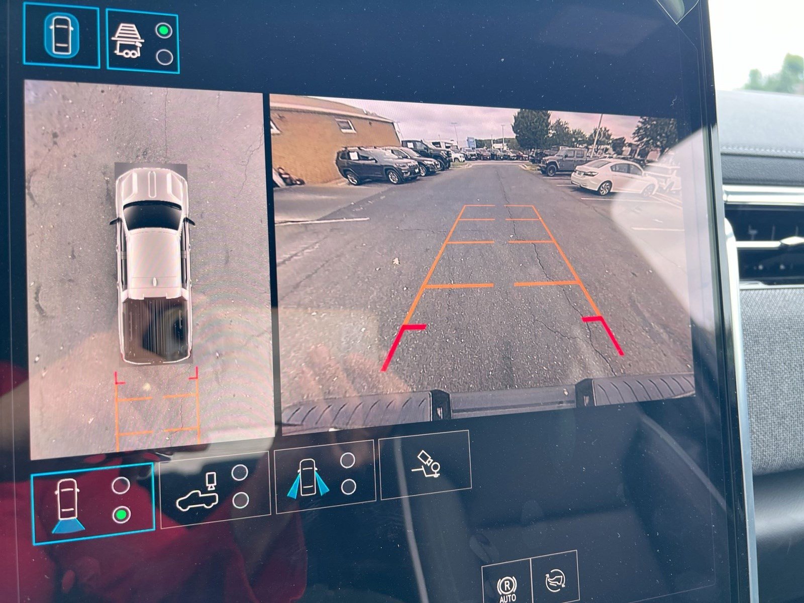 New 2026 GMC Sierra EV Elevation image 16