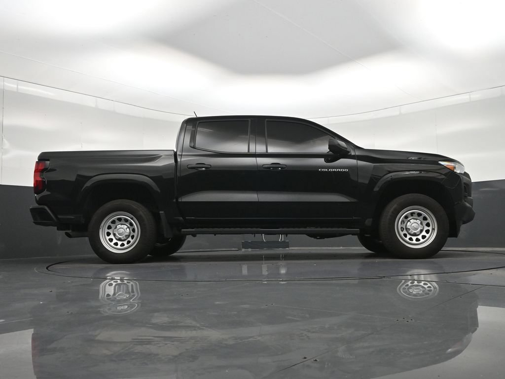 Used 2025 Chevrolet Colorado W/T RWD image 30