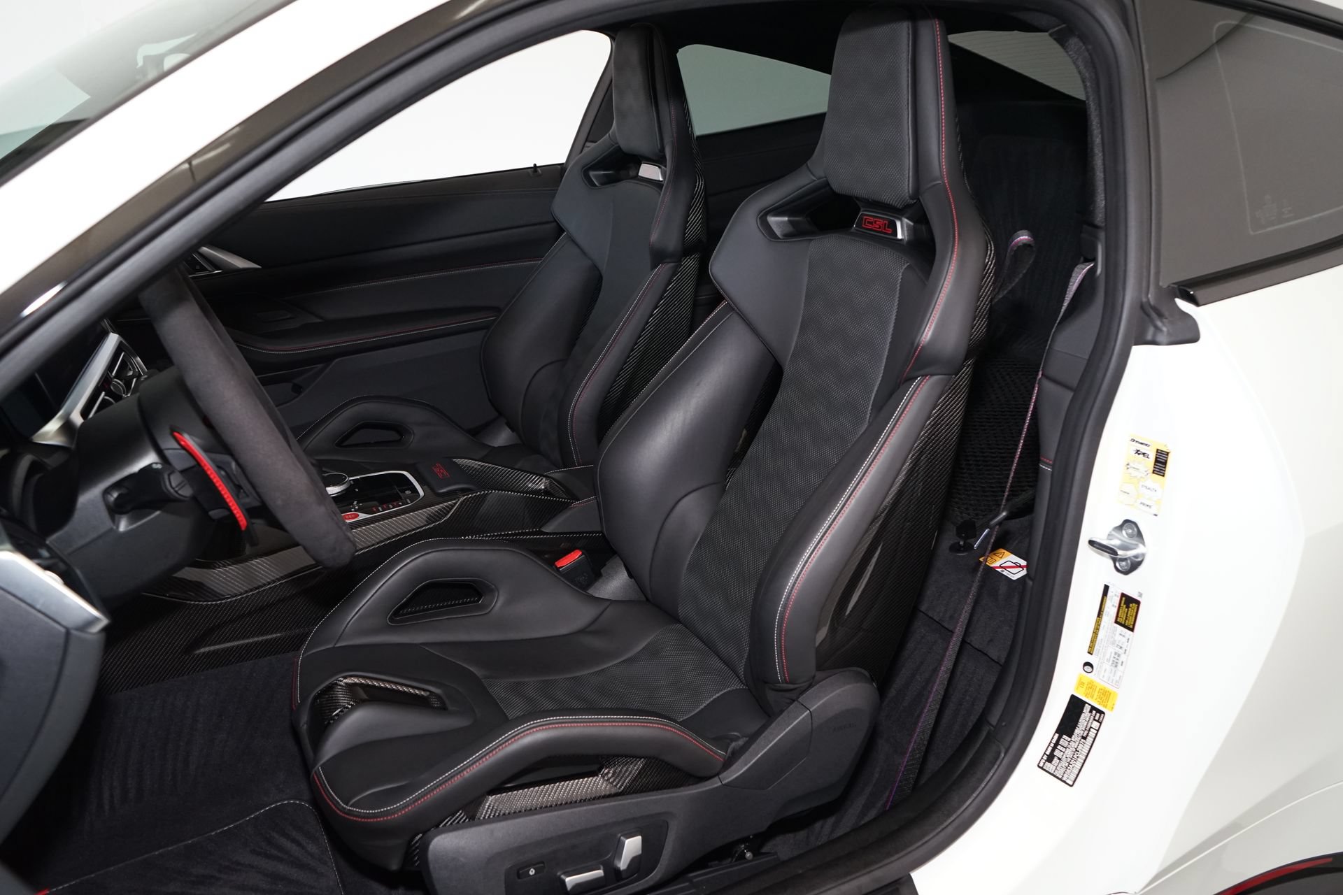 Used 2023 BMW M4 CSL RWD image 17