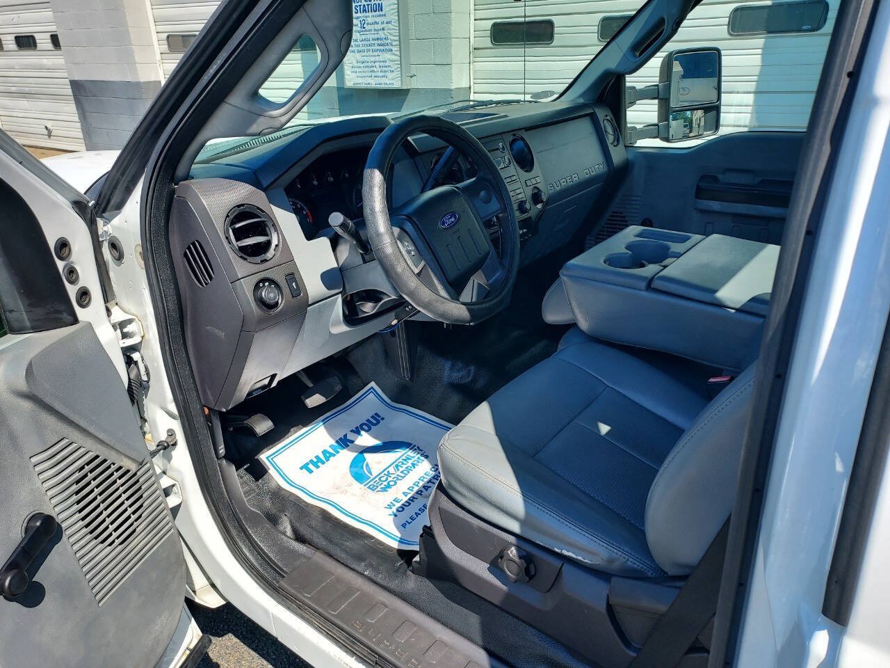 Used 2015 Ford F350 XL RWD image 9