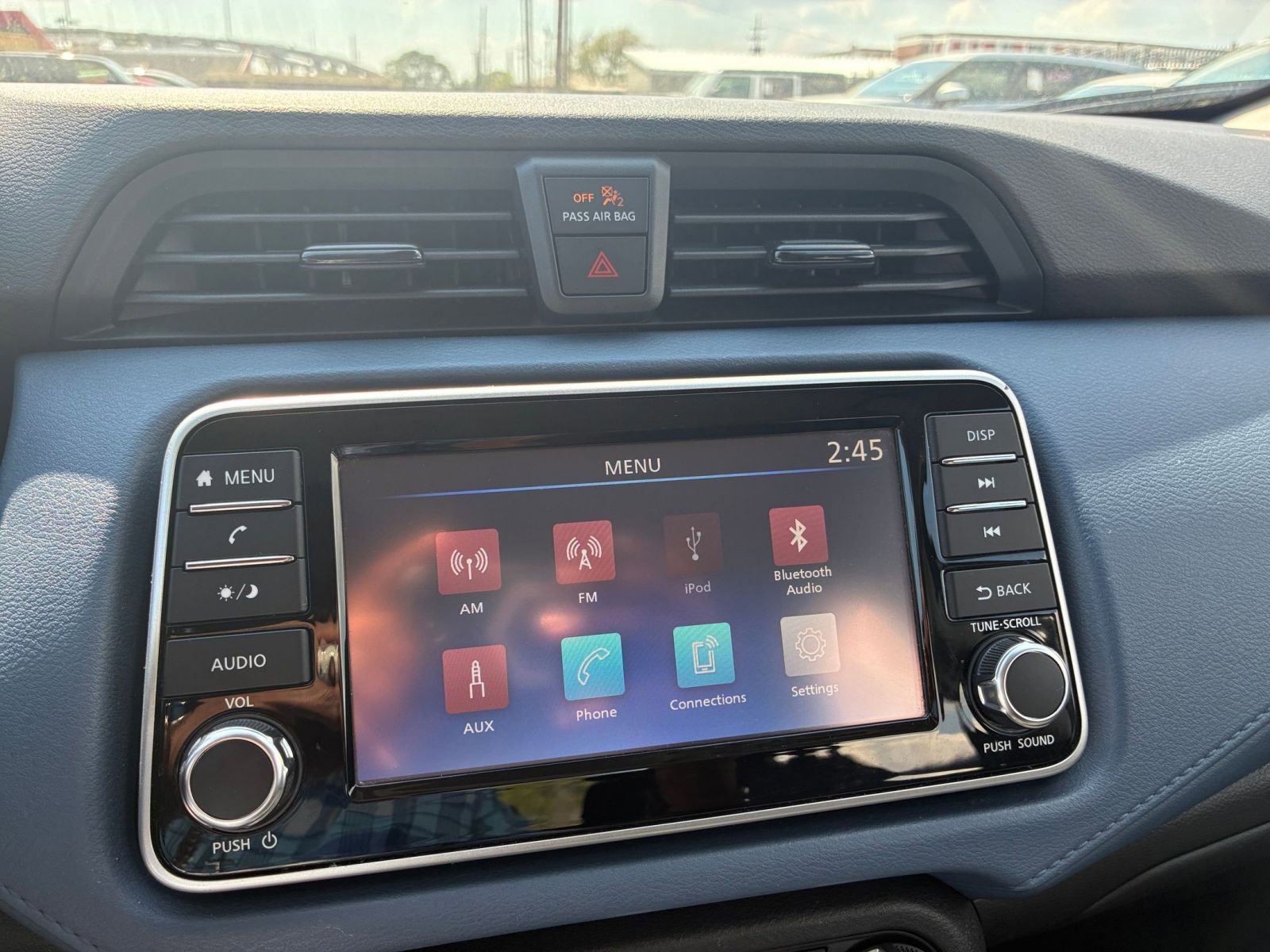 Used 2025 Nissan Versa SV w/ Trunk Package image 14