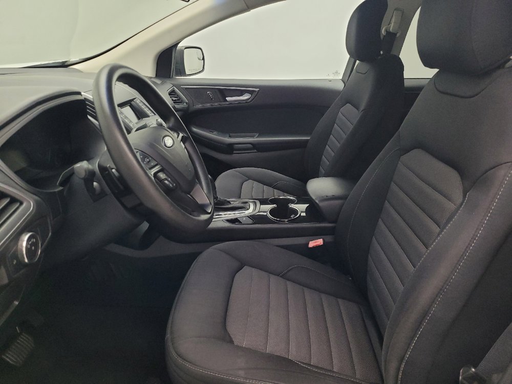 Used 2016 Ford Edge SE image 17