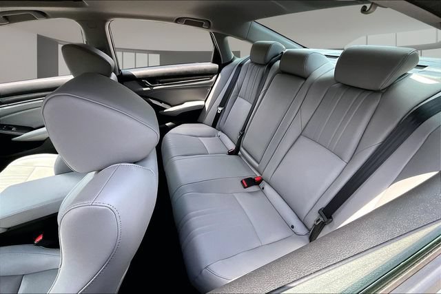 Used 2020 Honda Accord Touring image 21
