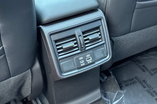 Used 2026 Subaru Forester Premium AWD/4WD image 14