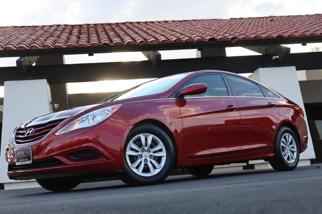 Used 2011 Hyundai Sonata GLS FWD image 48
