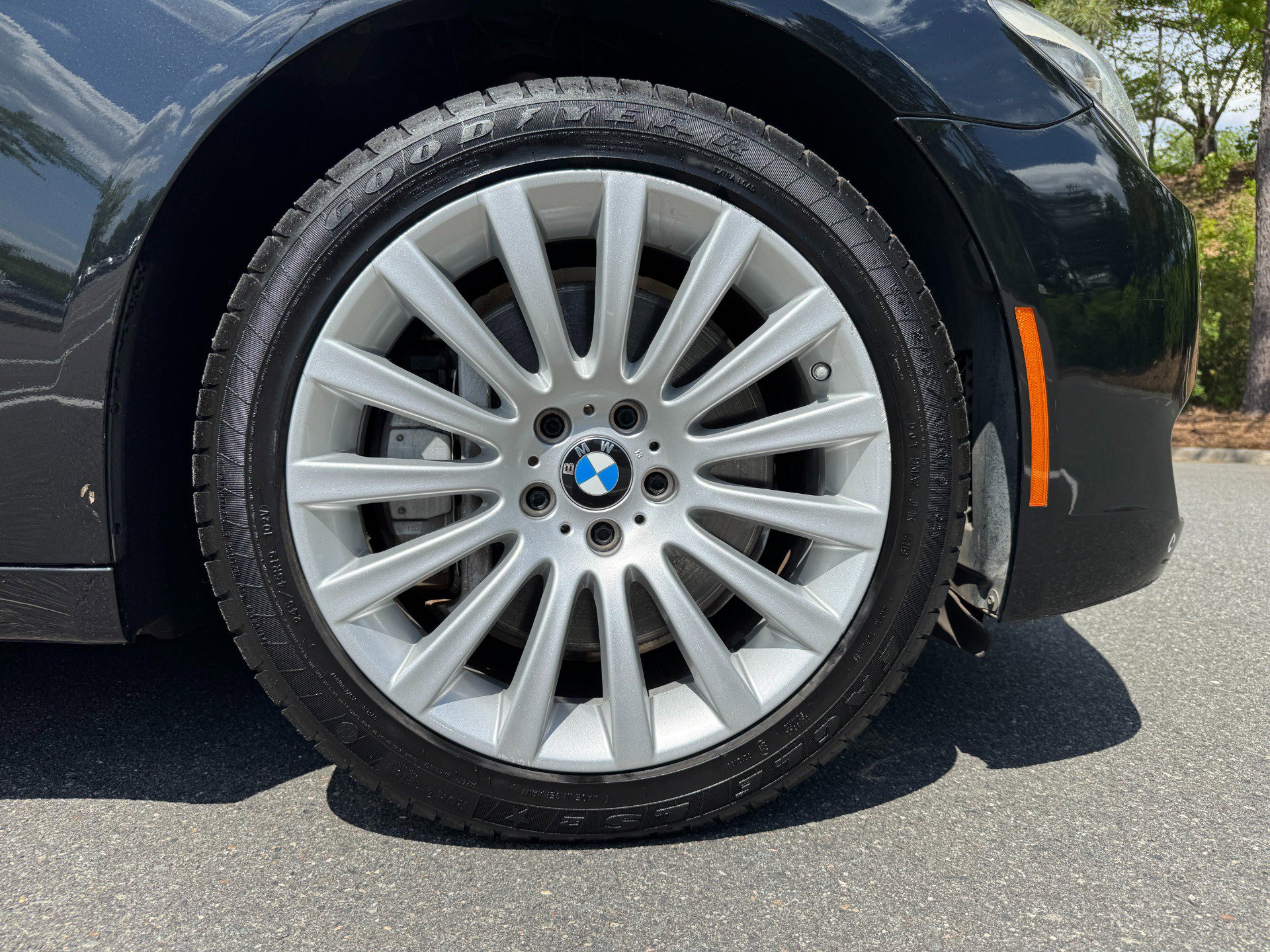 Used 2012 BMW 750Li image 65