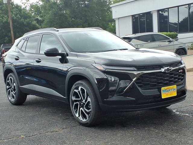 New 2026 Chevrolet Trax RS FWD image 3