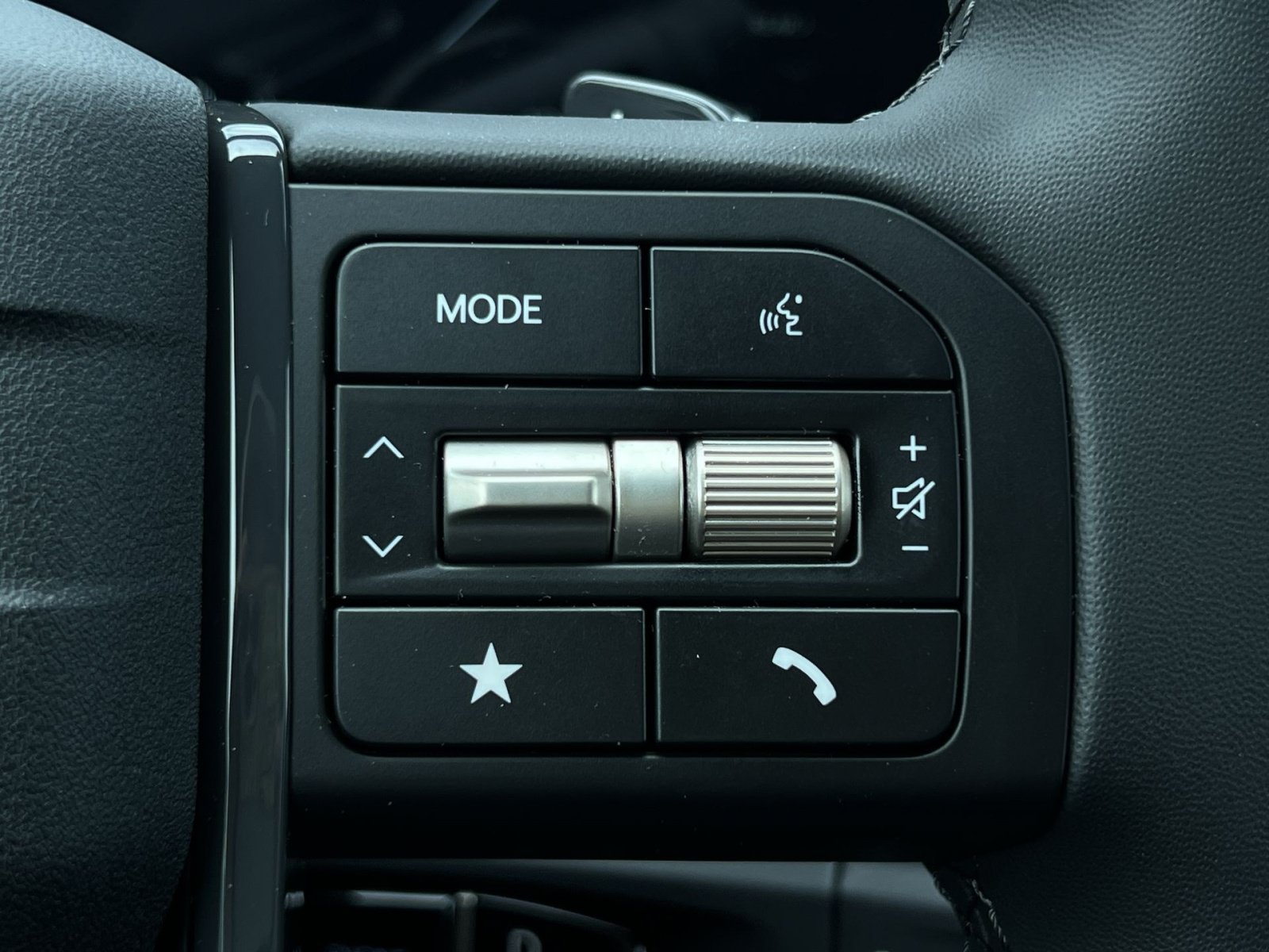 New 2027 Kia Telluride SX w/ Towing Package FWD image 30