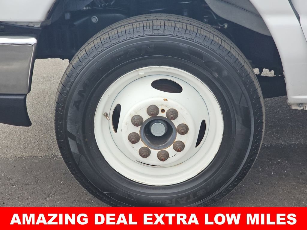 Used 2019 Ford E-450 and Econoline 450 Super Duty w/ Power Windows & Locks Group image 32