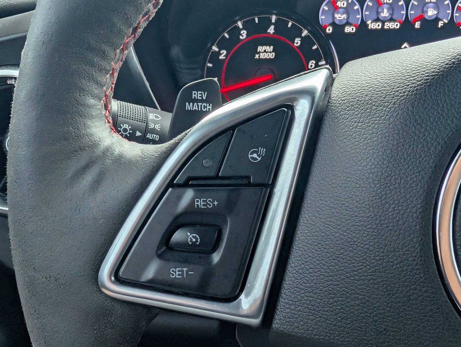 Used 2021 Chevrolet Camaro ZL1 RWD image 24