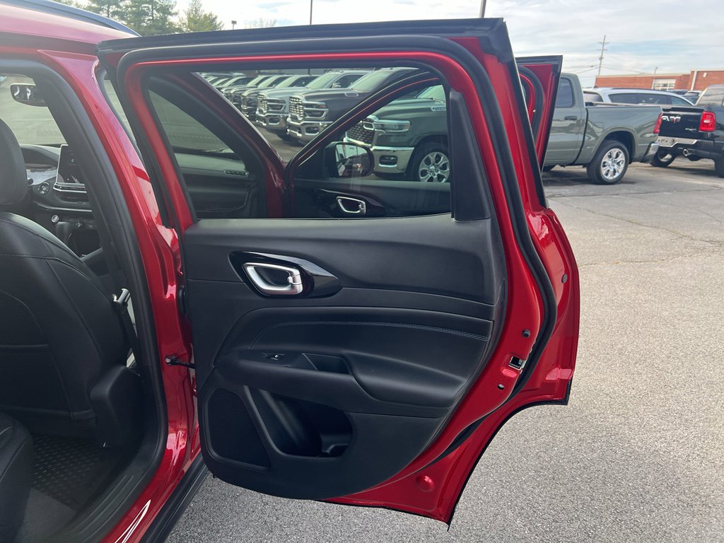 New 2026 Jeep Compass Latitude AWD/4WD image 14