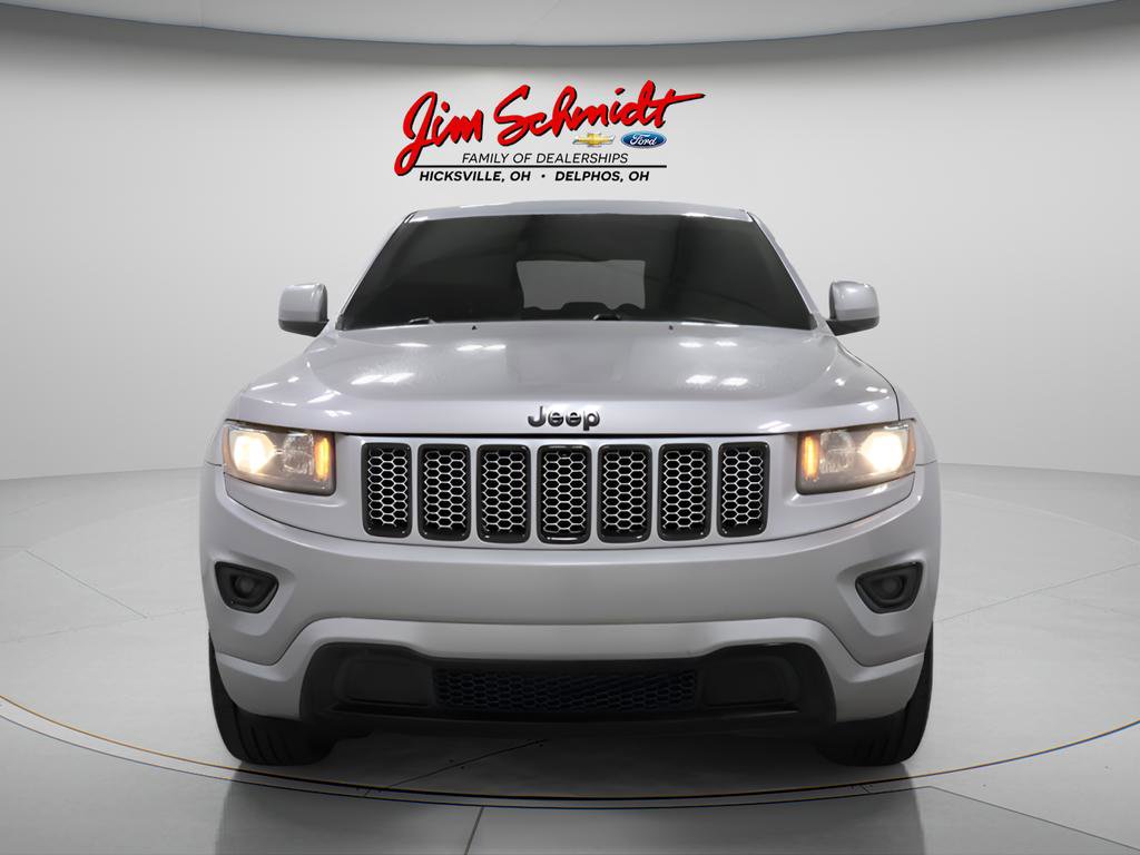 Used 2015 Jeep Grand Cherokee Altitude image 3