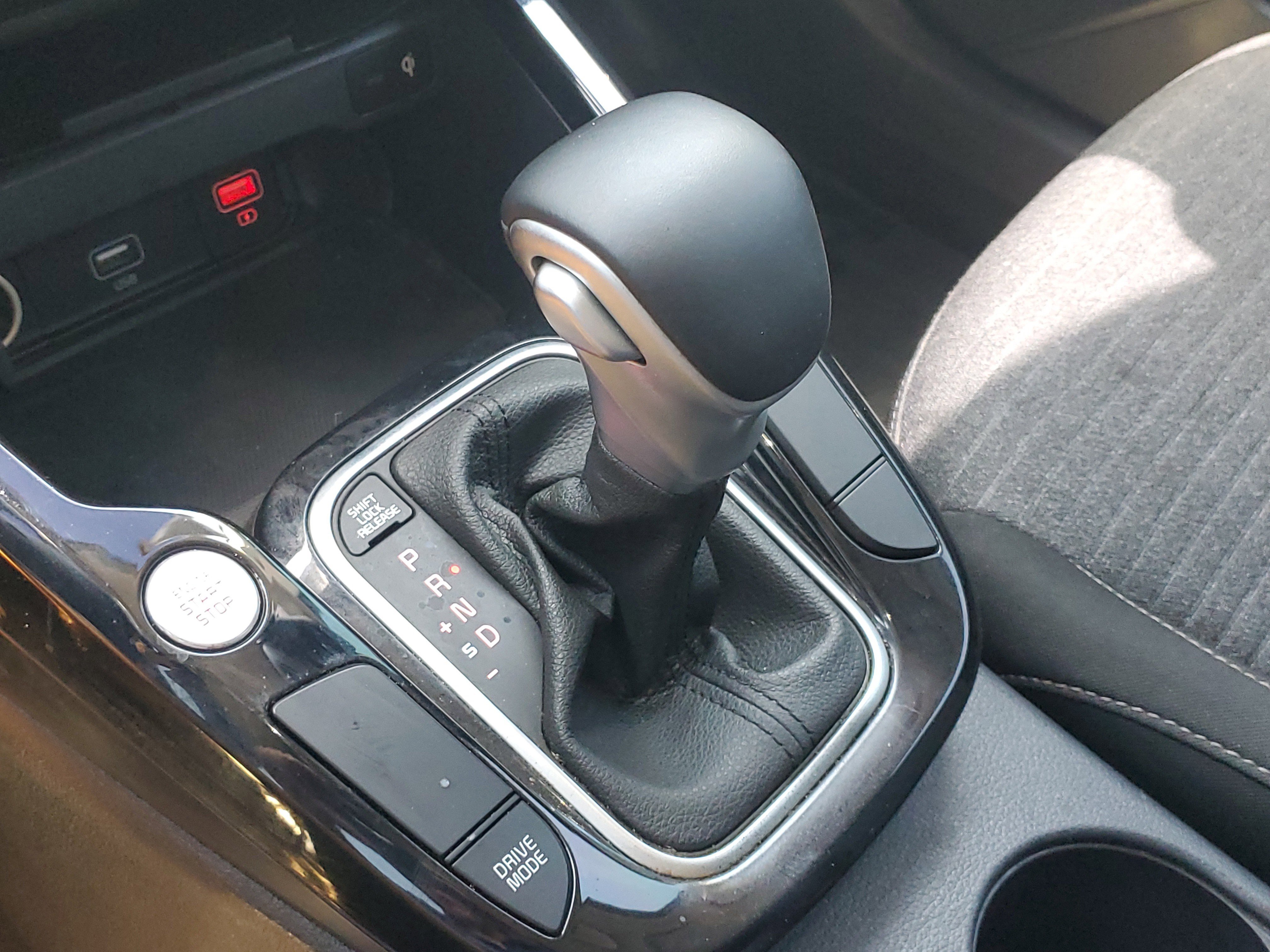 Used 2022 Kia Soul GT-Line FWD image 30