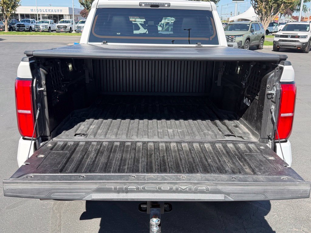 Used 2024 Toyota Tacoma TRD Off-Road AWD/4WD image 9