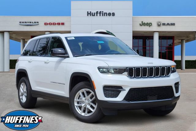 New 2026 Jeep Grand Cherokee Laredo X AWD/4WD image 1