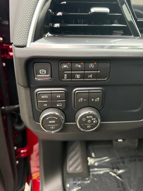 New 2026 Chevrolet Tahoe RST w/ RST Capability Package AWD/4WD image 25