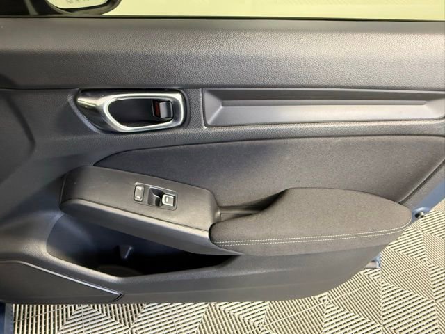 Used 2025 Honda Civic Sport image 40