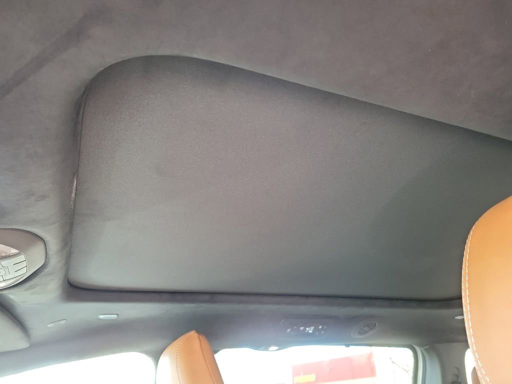 New 2026 Chrysler Pacifica Pinnacle w/ Trailer Tow Group image 16