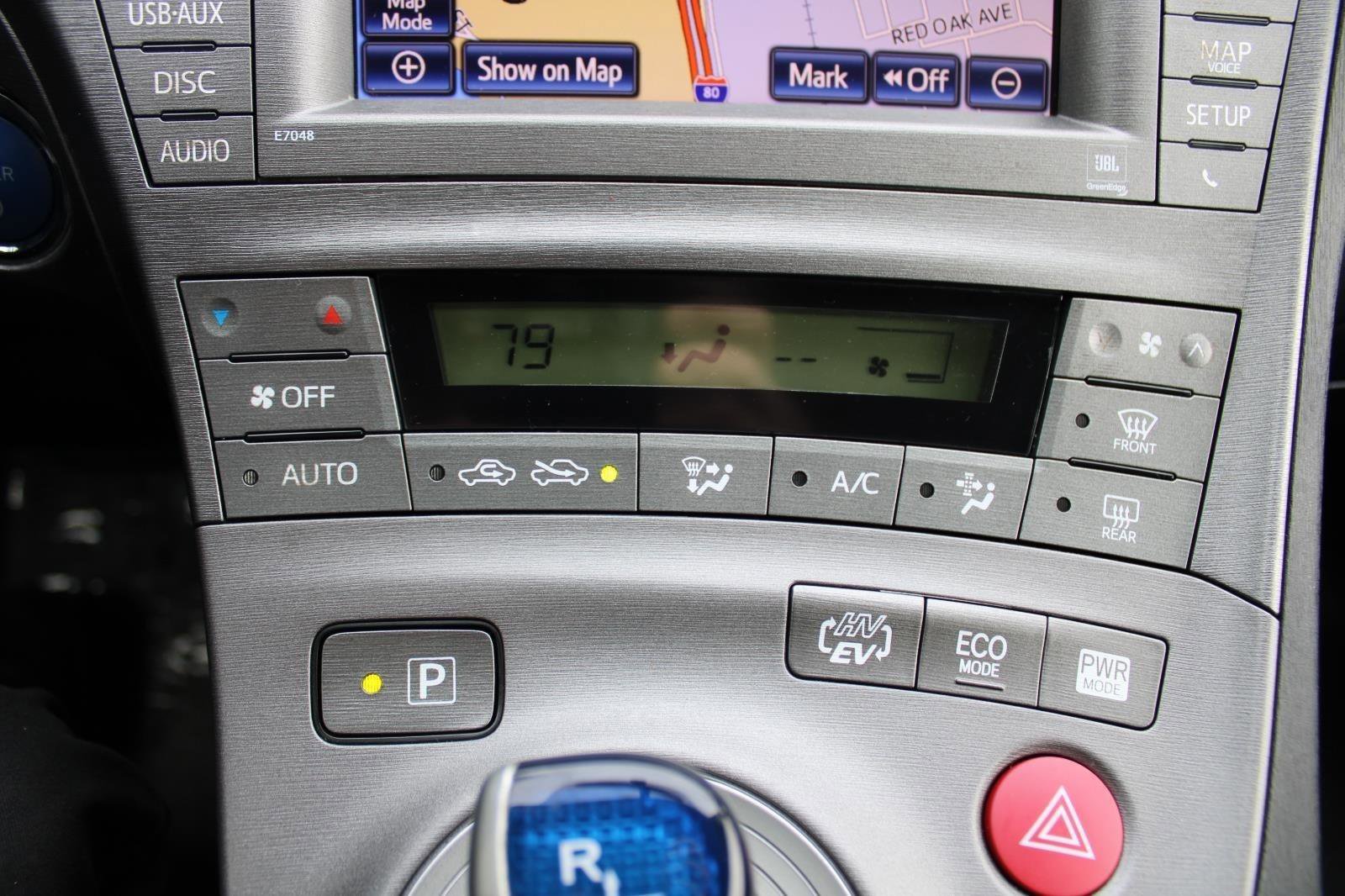 Used 2015 Toyota Prius Prime Advanced image 20