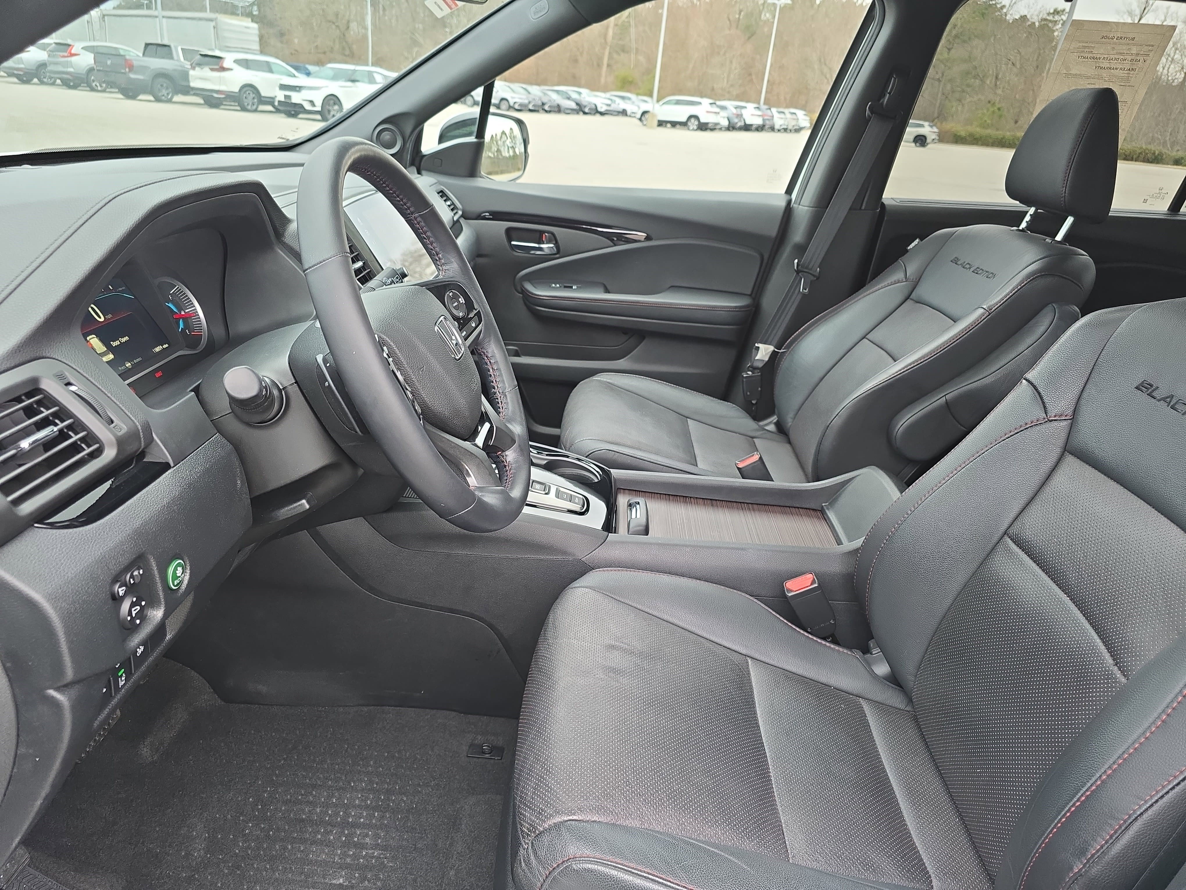 Used 2021 Honda Pilot Black Edition image 15