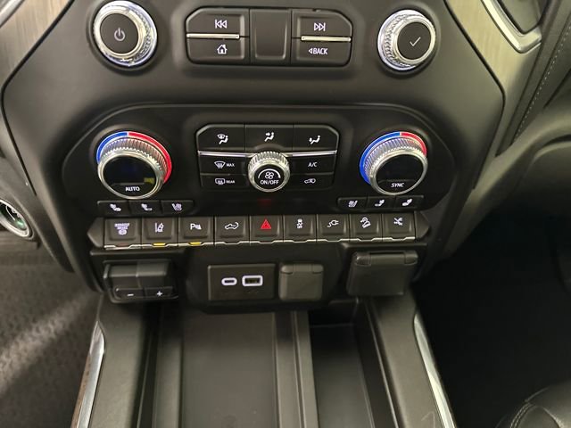 Used 2023 GMC Sierra 2500 Denali w/ Denali Black Diamond Edition image 23