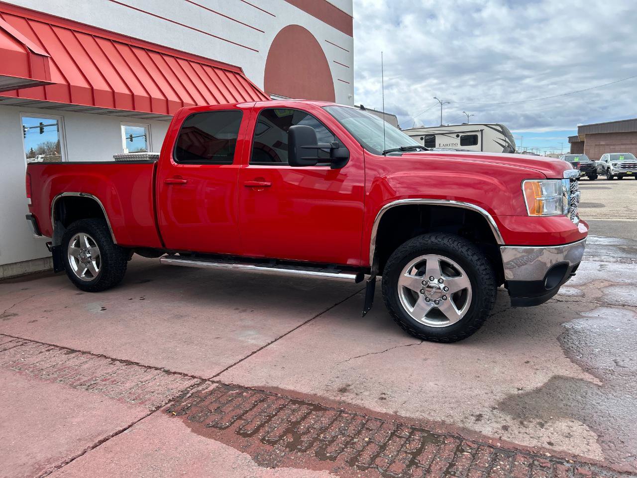 Used 2014 GMC Sierra 2500 SLT image 2