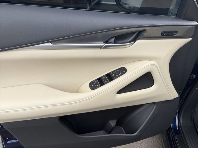 Used 2023 INFINITI QX60 Luxe w/ Cargo Package FWD image 13