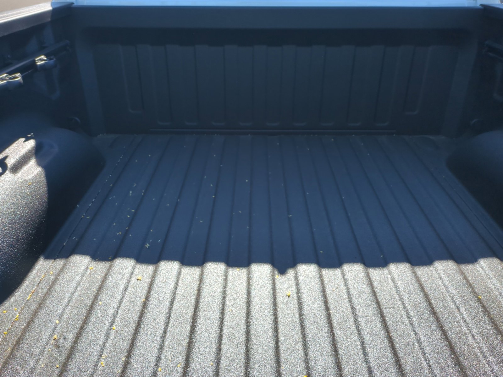 New 2026 RAM 1500 Express image 32