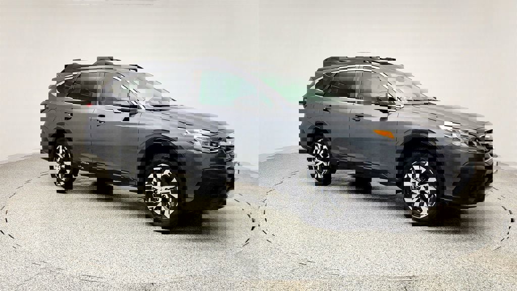 Used 2022 Subaru Outback Limited image 3