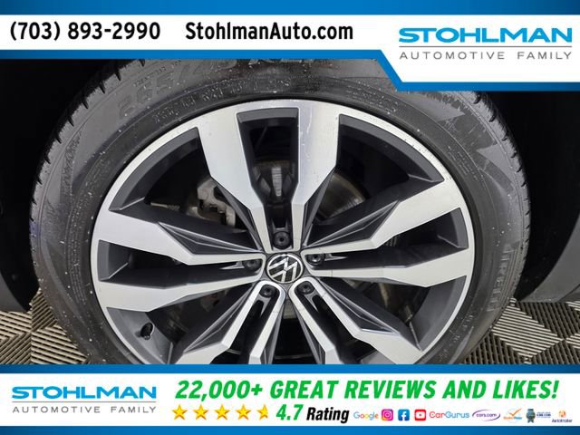 Used 2021 Volkswagen Atlas Cross Sport SEL R-Line AWD/4WD image 10