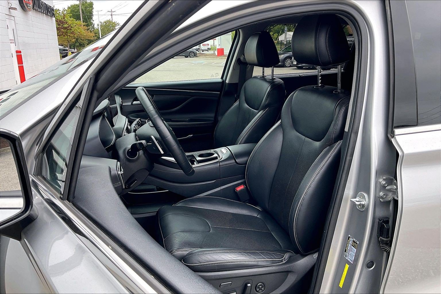 Used 2022 Hyundai Santa Fe Limited AWD/4WD image 30