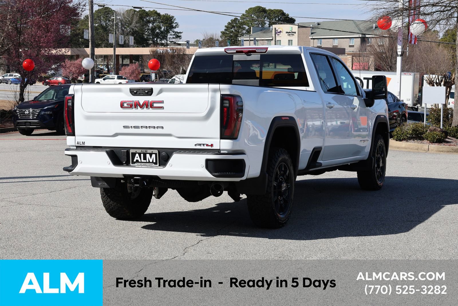 Used 2026 GMC Sierra 2500 AT4 image 5