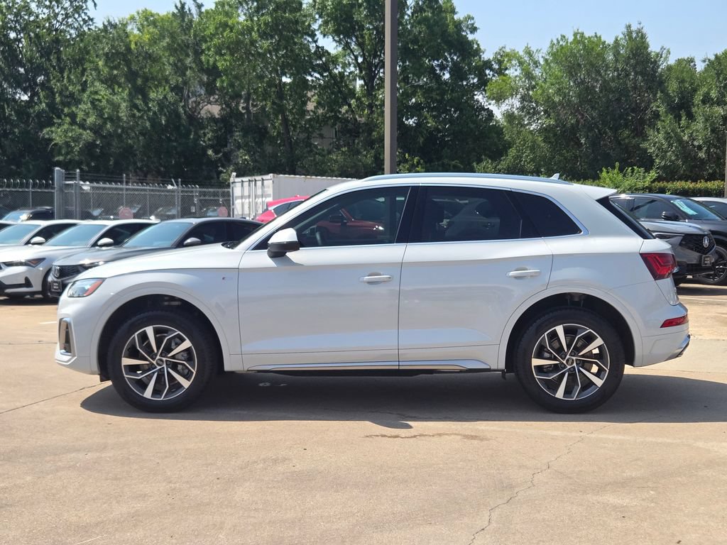 Certified 2024 Audi Q5 2.0T Premium Plus AWD/4WD image 7